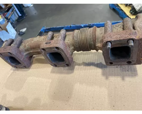 VOLVO D16 SCR Exhaust Manifold