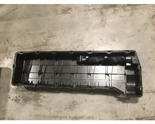 VOLVO D16 SCR Valve Cover