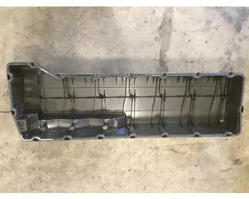 VOLVO D16 SCR Valve Cover