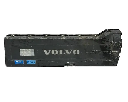 VOLVO D16J Valve Cover