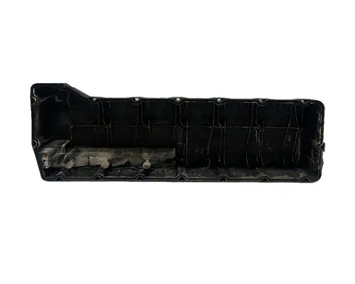 VOLVO D16J Valve Cover