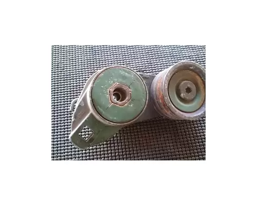 VOLVO D16 Belt Tensioner