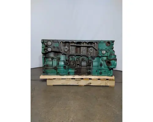 VOLVO D16 CYLINDER BLOCK