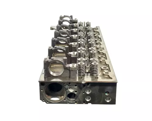 VOLVO D16 Cylinder Head