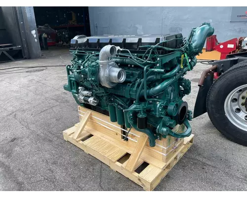 VOLVO D16 Engine Assembly