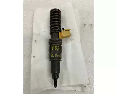 VOLVO D16 Fuel Injector