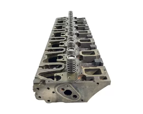 VOLVO D7E Cylinder Head