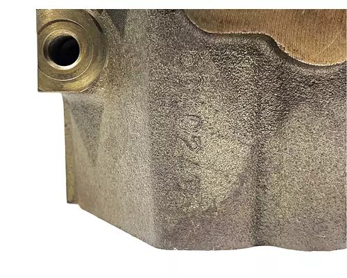 VOLVO D7E Cylinder Head