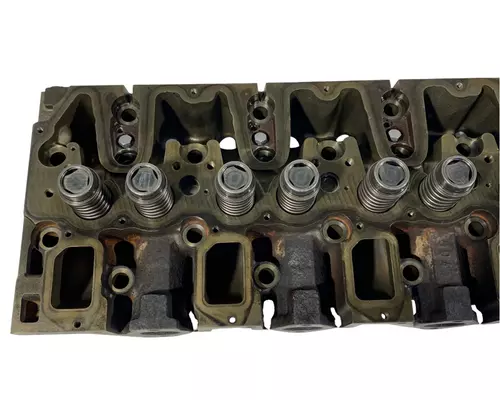 VOLVO D7E Cylinder Head