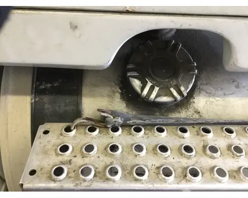 VOLVO DAY CAB FUEL TANK