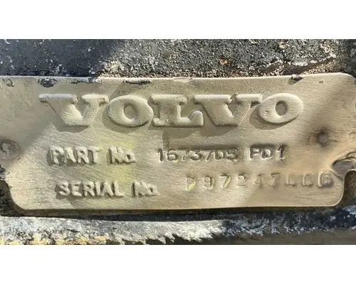 VOLVO EV80 Axle Housings (Rear)