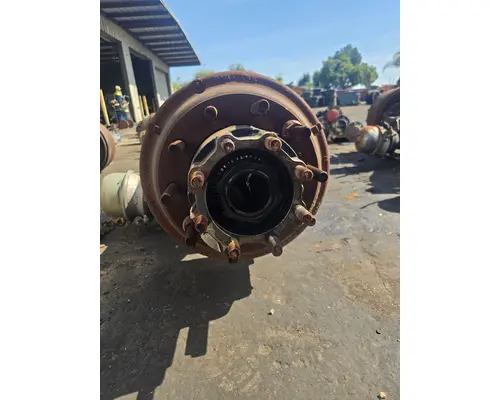 VOLVO EV80 Axle Housings (Rear)
