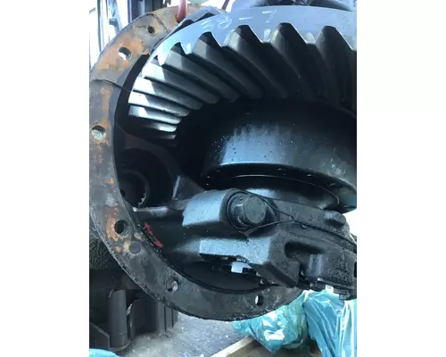 VOLVO EV87FRTBD DIFFERENTIAL ASSEMBLY FRONT REAR