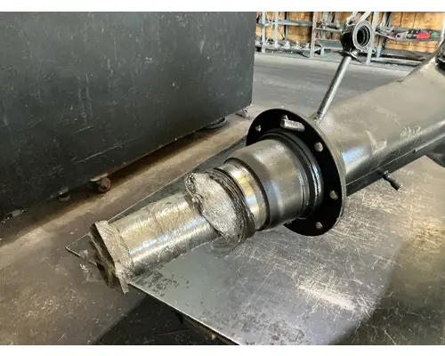 VOLVO EV87 Axle Housings (Front)