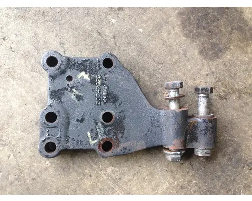 VOLVO FE615 Engine Mounts