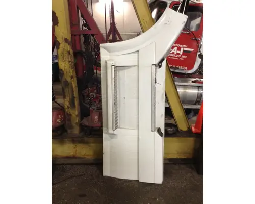 VOLVO FE615 Skirt
