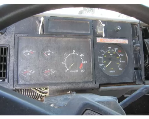 VOLVO FE GAUGE CLUSTER