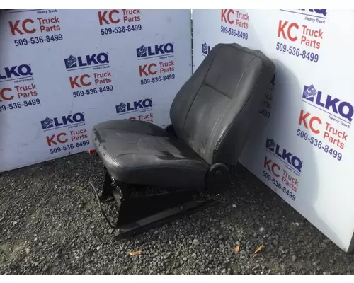 VOLVO FE SEAT, FRONT