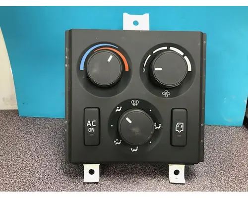 VOLVO HVAC CONTROLS Electronic Parts, Misc.