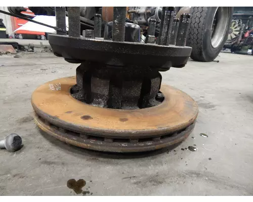 VOLVO Steer Axle  Hub