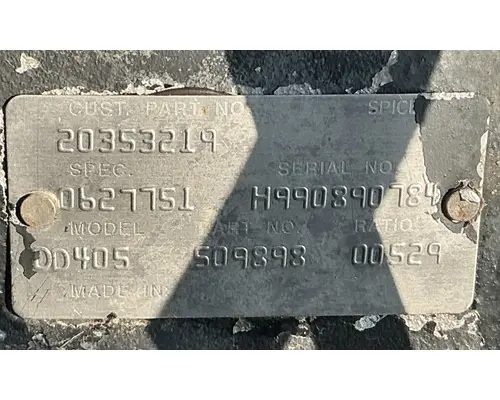 VOLVO T-Ride Tandem Cutoffs