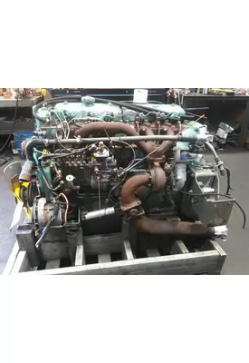 VOLVO TD60B ENGINE ASSEMBLY