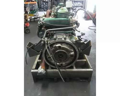VOLVO TD60B ENGINE ASSEMBLY