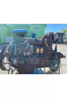 VOLVO TD61 Engine Assembly