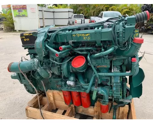 VOLVO VED-12D Engine Assembly