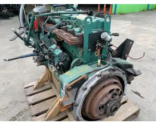 VOLVO VED-7A Engine Assembly
