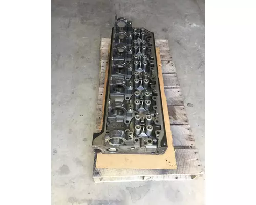 VOLVO VED12 400 HP AND ABOVE CYLINDER HEAD