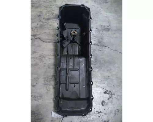 VOLVO VED12 BELOW 400 HP OIL PAN