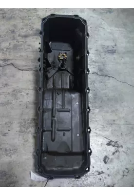 VOLVO VED12 BELOW 400 HP OIL PAN