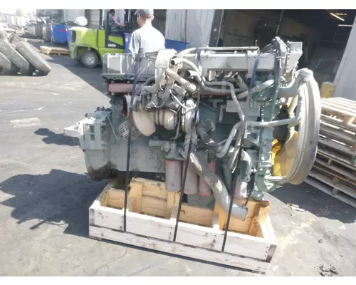 VOLVO VED12D (EGR) EPA 04 ENGINE ASSEMBLY