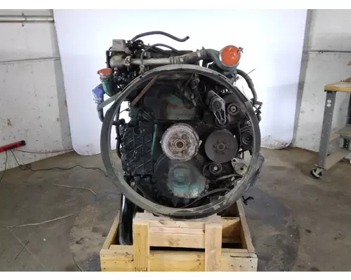 VOLVO VED12D (EGR) EPA 04 ENGINE ASSEMBLY