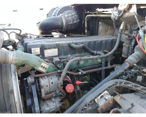 VOLVO VED12D (EGR) EPA 04 ENGINE ASSEMBLY