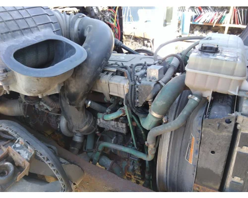 VOLVO VED12D (EGR) EPA 04 ENGINE ASSEMBLY