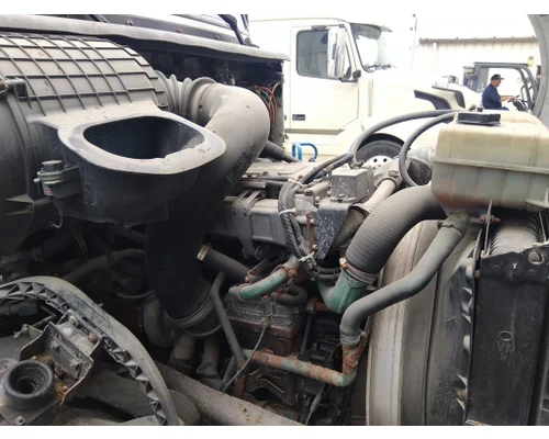 VOLVO VED12D (EGR) EPA 04 ENGINE ASSEMBLY