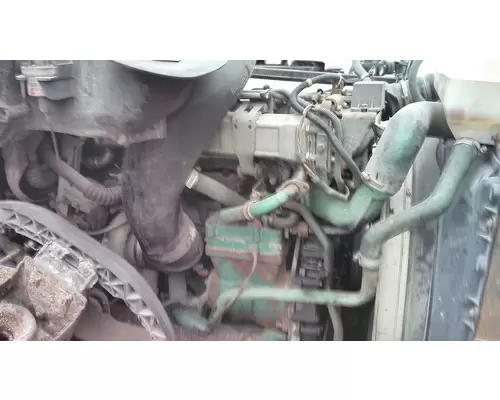 VOLVO VED12D (EGR) EPA 04 ENGINE ASSEMBLY