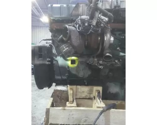 VOLVO VED12D (EGR) EPA 04 ENGINE ASSEMBLY
