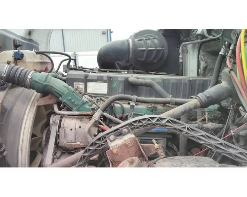 VOLVO VED12D (EGR) EPA 04 ENGINE ASSEMBLY
