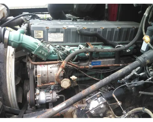 VOLVO VED12D (EGR) EPA 04 ENGINE ASSEMBLY