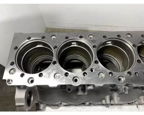 VOLVO VED12D Cylinder Block
