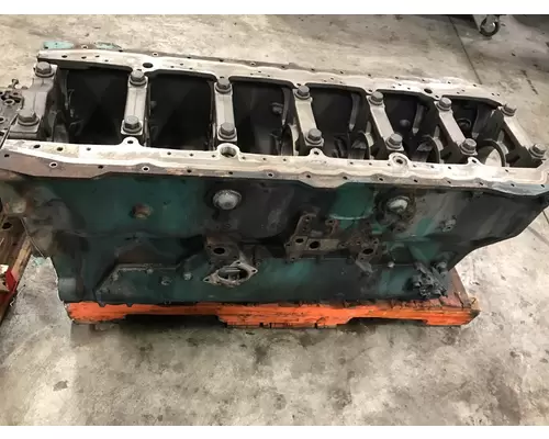 VOLVO VED12 Cylinder Block