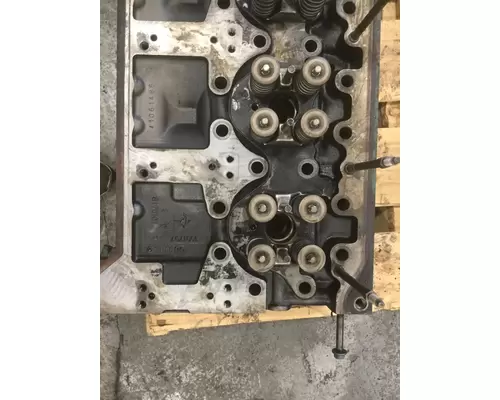 VOLVO VED12 Cylinder Head