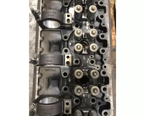 VOLVO VED12 Cylinder Head