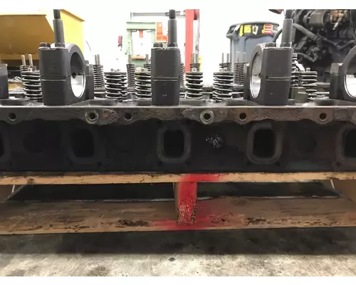 VOLVO VED12 Cylinder Head