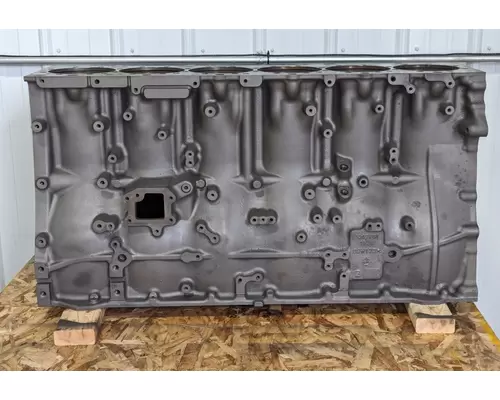 VOLVO VED13 Cylinder Block