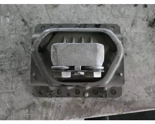 VOLVO VED13 Engine Mounts