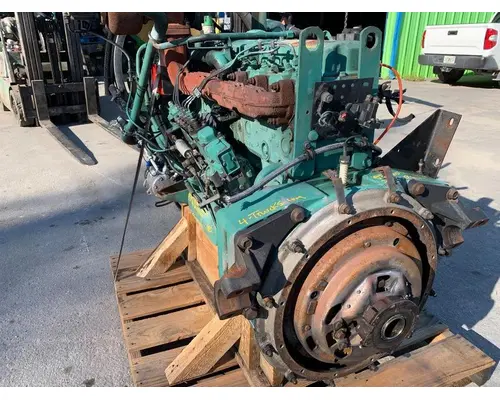 VOLVO VED7A Engine Assembly